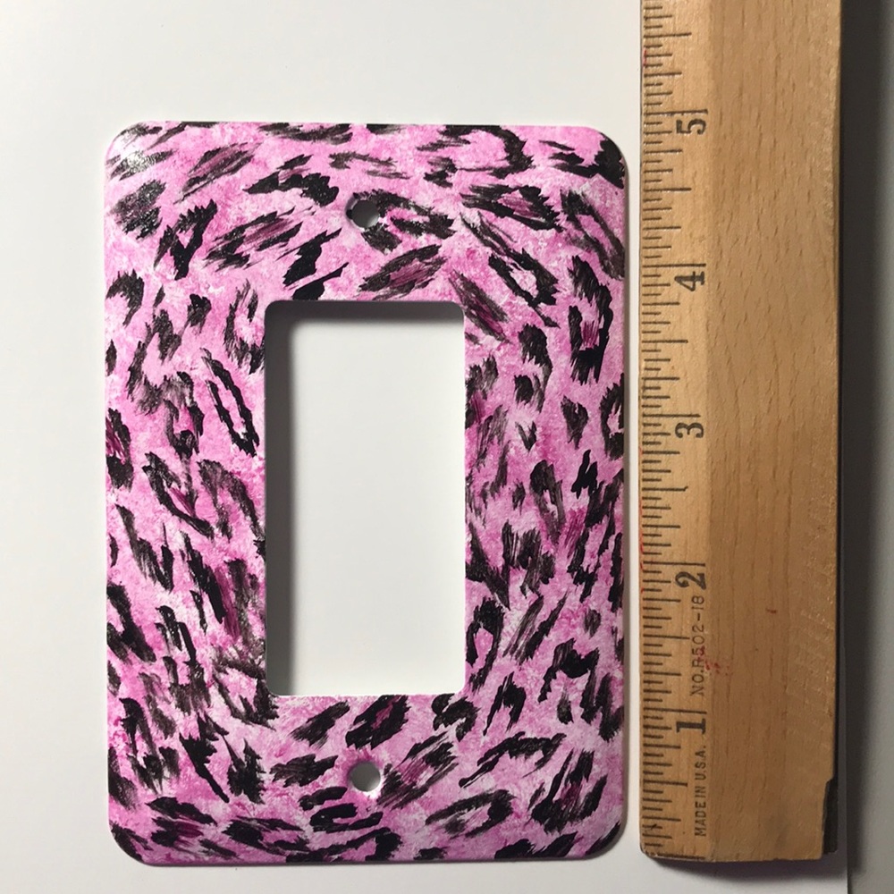 Hand Painted Rocker Switch Plate - Animal Print - Picture 5 of 7